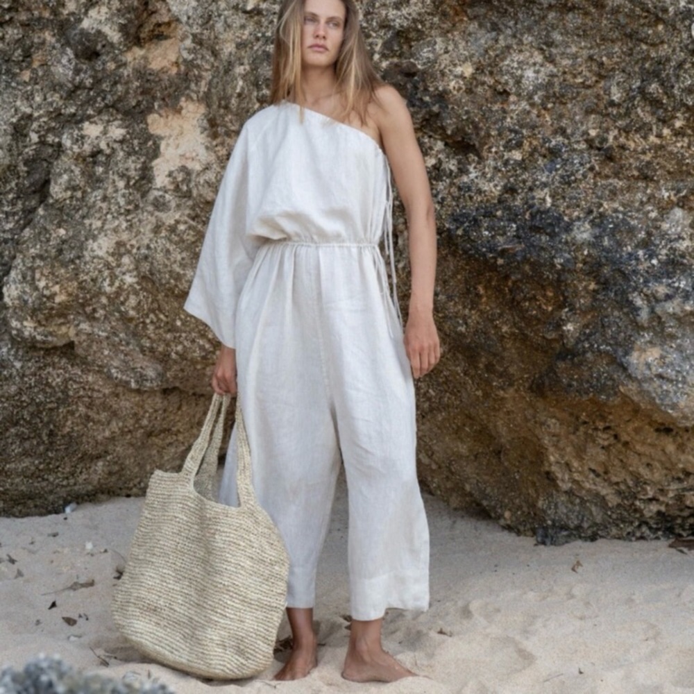 Avy and Co Linen Jumpsuit